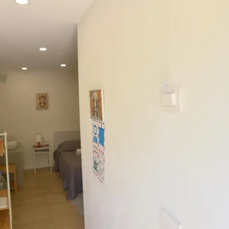 Pindaro Affittacamere 2*