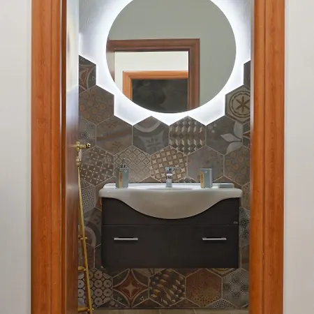 Guest house Pindaro 2*