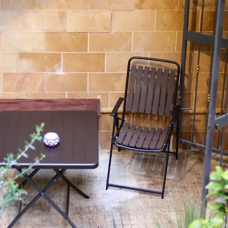 Pindaro Guest house
